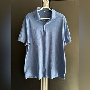 Men’s lululemon golf shirt